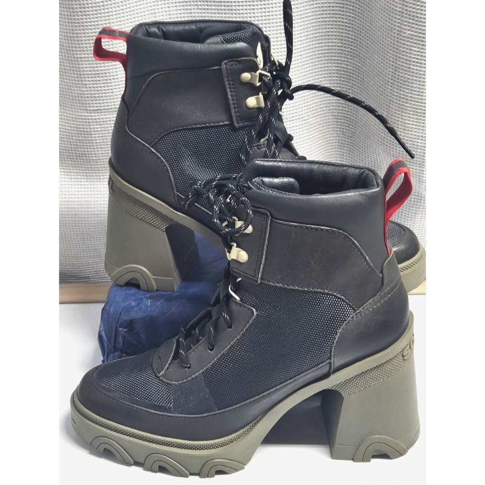 SOREL Women's Brex lace boots rugged chunky block heel US7.5 leather textile